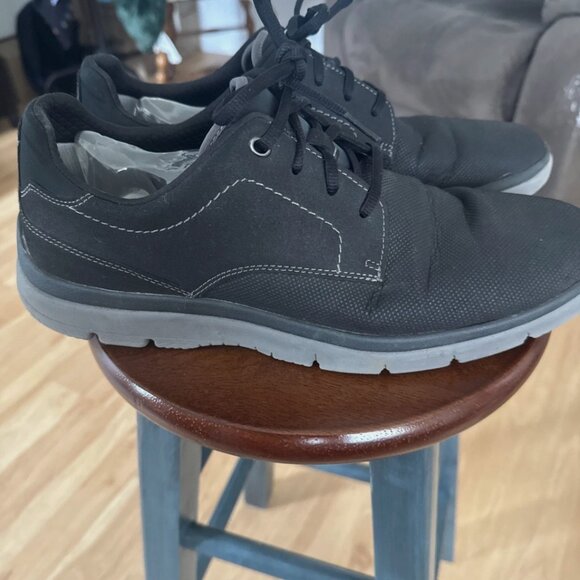 Cloudsteppers by Clarks Other - Clarks Cloudsteppers Tennis Shoes Men’s Size 13 Black Tetrasoft